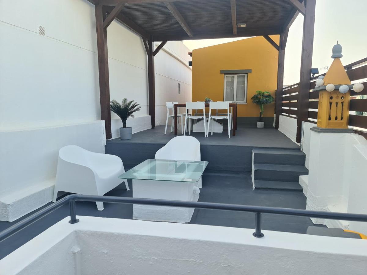 Different House Holidays Fuzeta Exterior photo